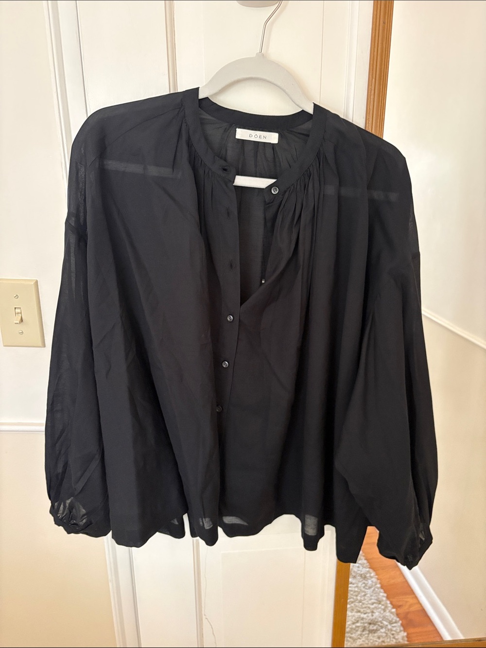 Doen Jane Blouse - NWOT - M - Picture 2 of 2
